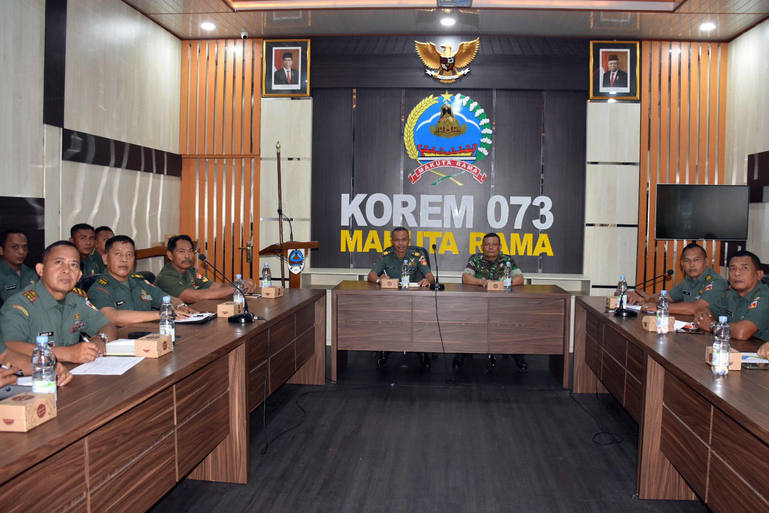 Pelatihan Public Speaking Korem 073/Mkt